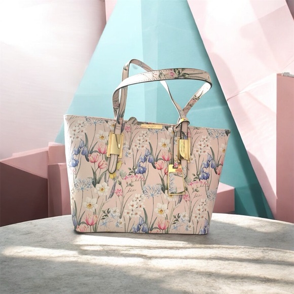 Aldo Handbags - Aldo Floral Cream Tote Bag